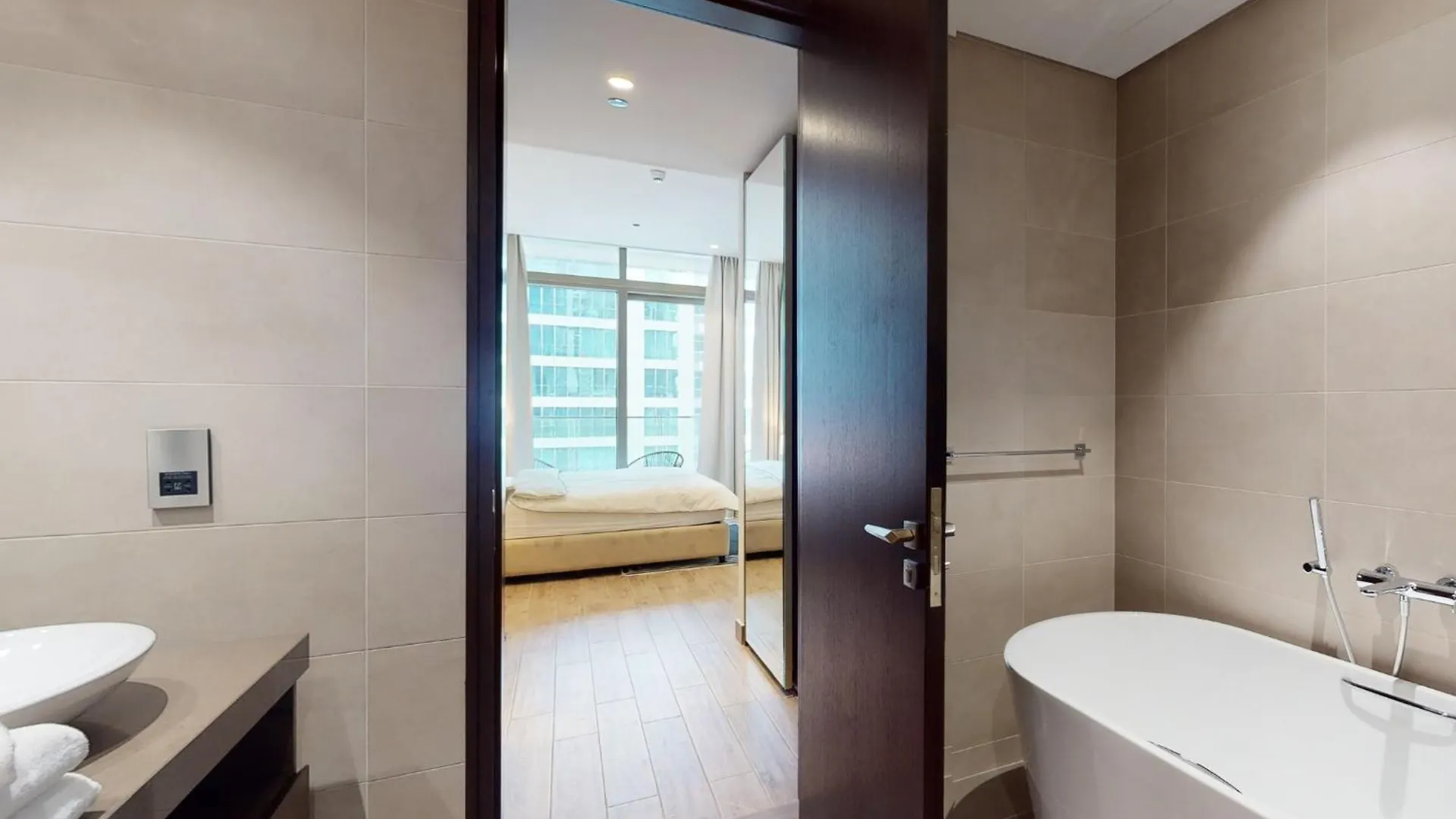 Luxury 5 Star Suite Dubai Marina