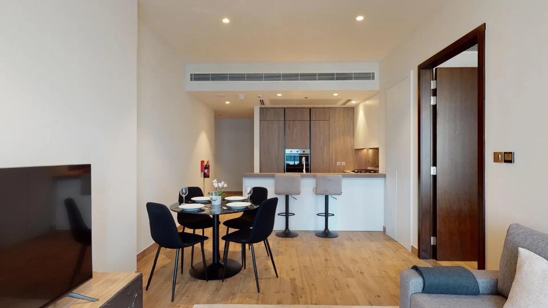 Luxury 5 Star Suite Dubai Marina