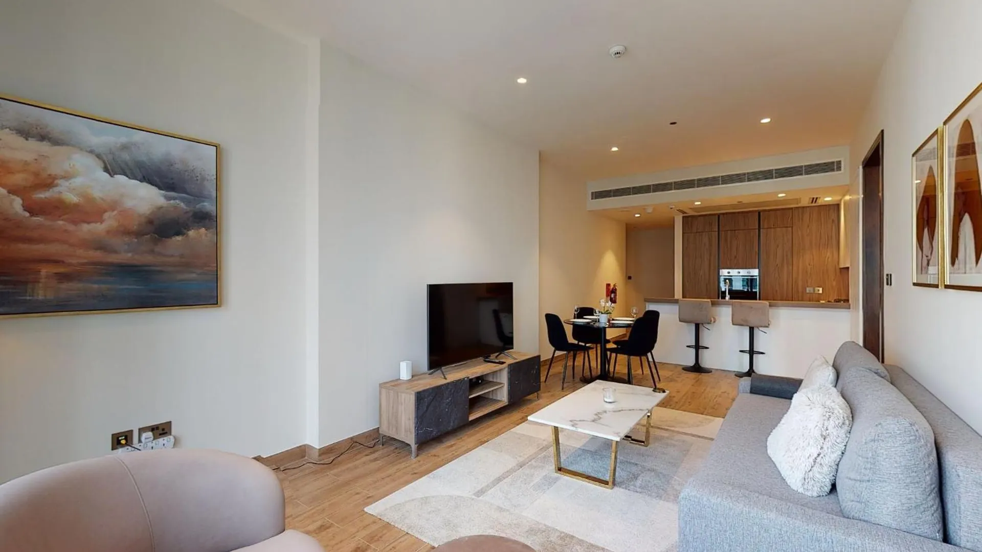 Luxury 5 Star Suite Dubai Marina Apartment